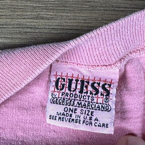 Vintage Guess USA T Shirt Men’s 2XL Spell Out Y2K 90’s Pink READ - Picture 4 of 7